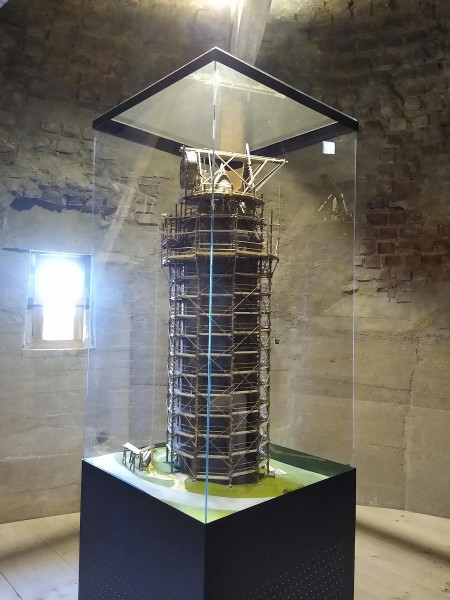 Jakobinka 18
