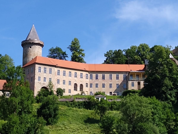 Jakobinka 28