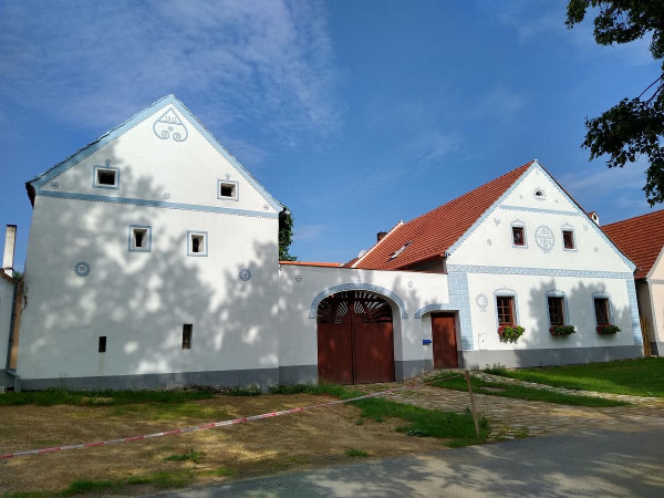 Holaovice 19