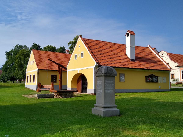 Holaovice 27