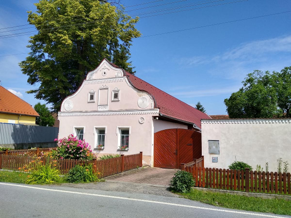 Holaovice 44