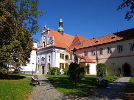 K Vclav 27