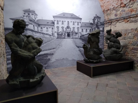 Troja 32