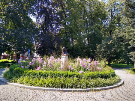 Tlapkovi 2020-09