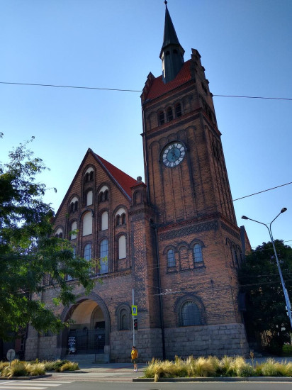 Tlapkovi 2020-26