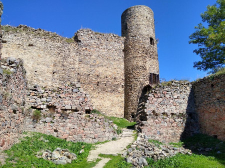 Helfenburk 24