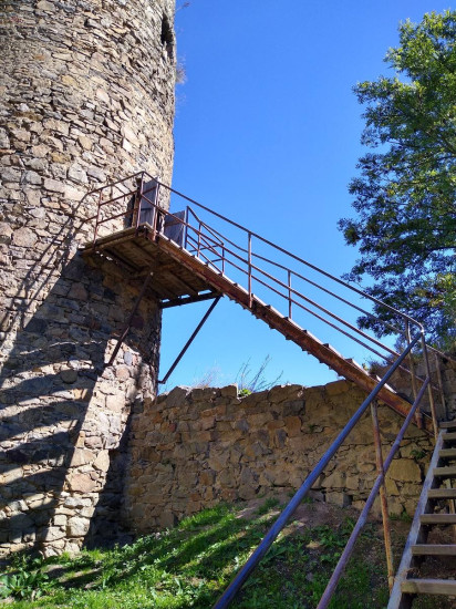 Helfenburk 27
