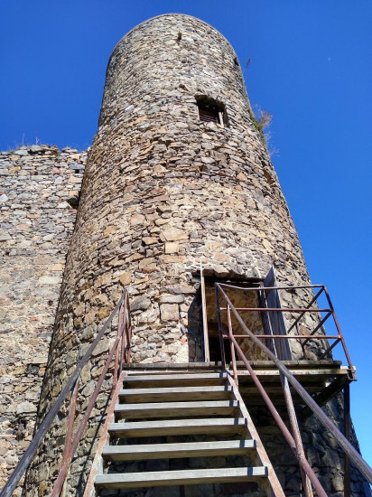 Helfenburk 30