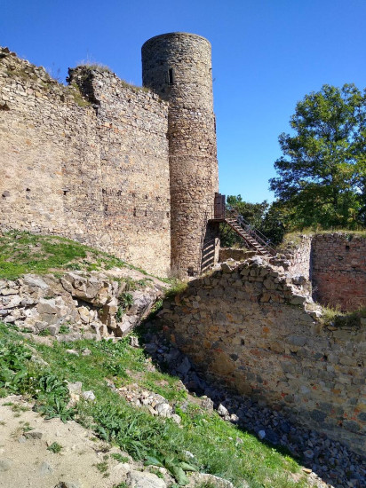 Helfenburk 44