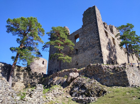 Helfenburk 56